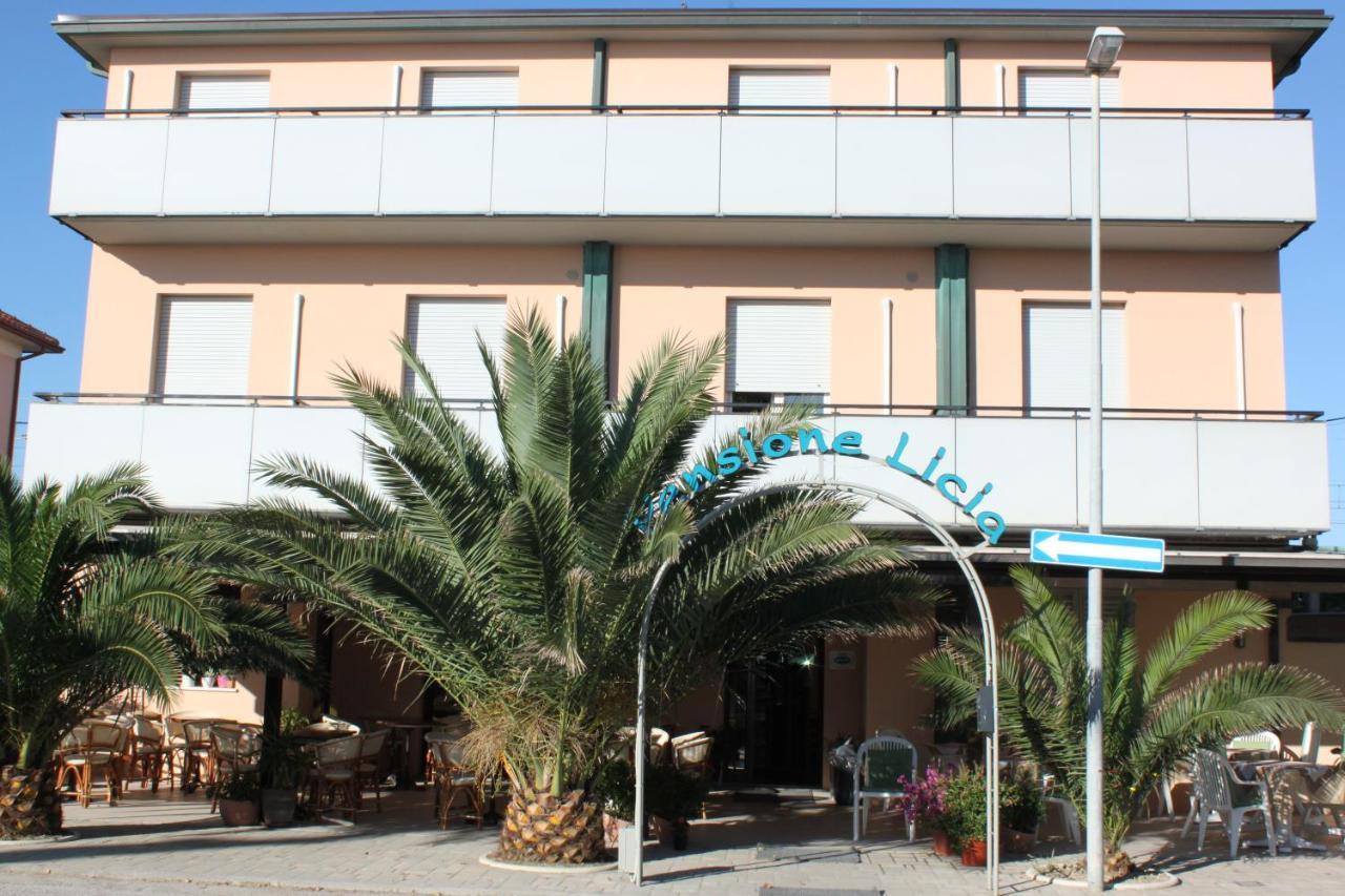 Pensione Licia Senigallia Ngoại thất bức ảnh